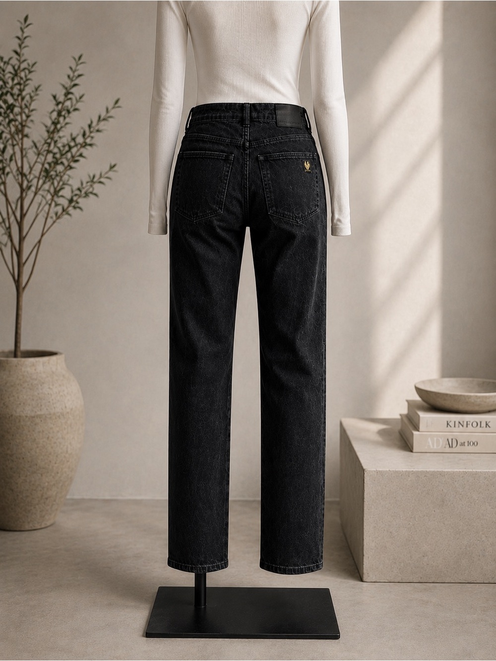 Belstaff Women’s Black Denim Jeans 29x32 Straight Slim Luxury Designer